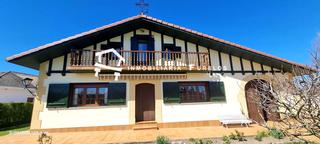 Casa a Soria 7. Casa chalet medina de pomar