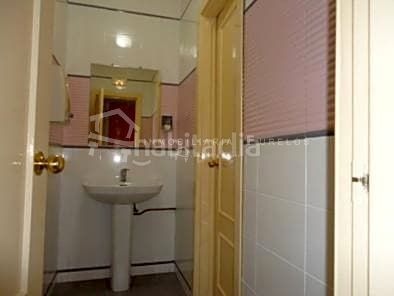 Foto c5c7f388-0c89-4896-9c16-386de05f5eab. Local comercial a bilbao 15 a Trespaderne
