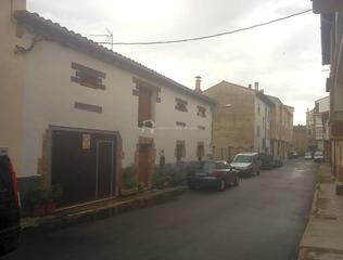 Casa a Calle fernán gonzález 8