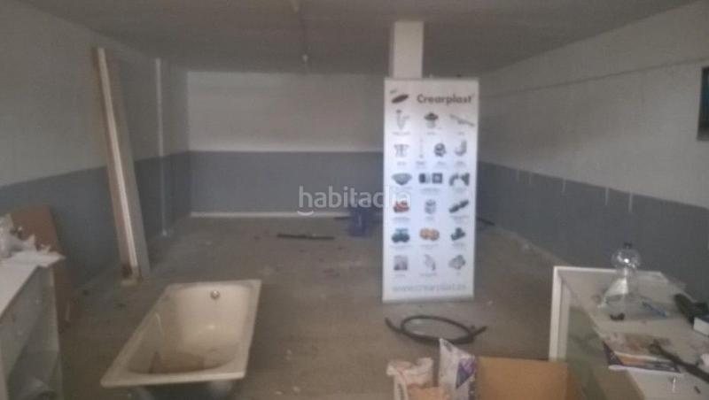 Foto e6c23698-f620-4816-81e3-4404aefca992. Local commercial dans Cártama