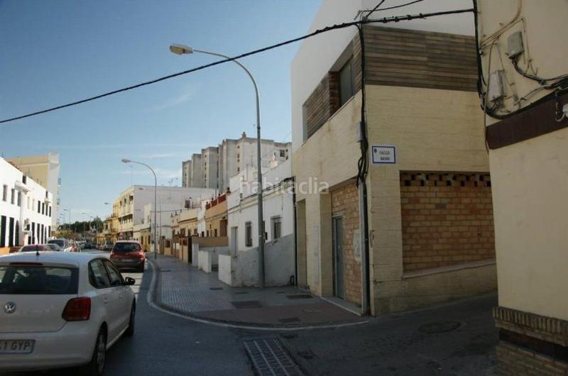 Foto 14a5806a-6258-47ce-8c64-c69da43637b3. Business premise in Núcleo urbano Chiclana de la Frontera