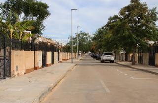 Duplex  Calle mar rojo. Adosado dúplex, en buen estado, totalmente amueblado.