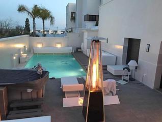 Chalet en Rojales. Villa de lujo totalmente amueblada más un apartamento anexo.