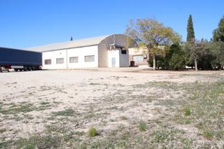 Nau industrial a Alguazas. Nave en el centro de alguazas, ideal para explotación o para con