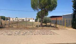 Terrain résidentiel  Avenida del doctor garrido. Parcela de suelo urbano no consolidado, con pozo legalizado.