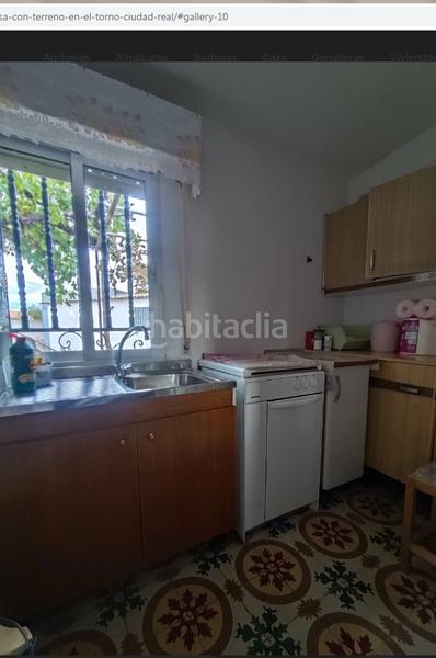 Foto e21f3525-694d-404f-a157-ac921ad6c459. Casale con camino piscina in Porzuna