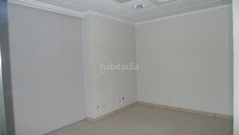 Foto 0fbdfa76-5a25-4d69-9ef6-6ac2c4c6df0b. Local comercial amb calefacció a Pego