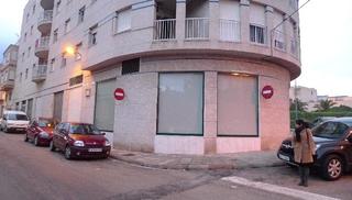 Local Comercial  N/a. Excelente local totalmente acondicionado.