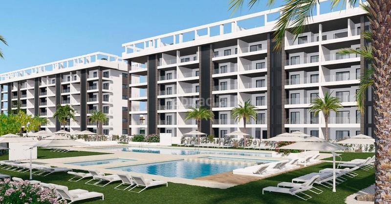 Foto 55ff764d-e598-4df3-9cbe-9b48be9405cb. Appartement avec chauffage parking piscine dans Torreblanca Torrevieja