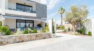 Casa a Los Balcones-Los Altos. Bungalows a estrenar en torrevieja