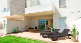 Maison à Callosa de Segura. Villas pareadas y bungalows a estrenar en algorfa.