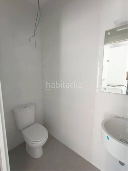 Foto 3ec02a79-4e33-480c-b3f3-0728c5377c7a. Casa adossada amb aparcament piscina a Daya Nueva