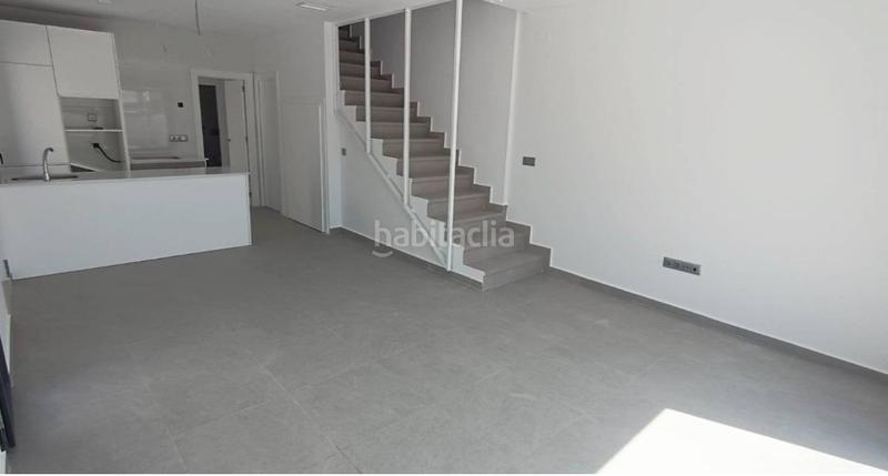 Foto 91d1d5ef-d7df-440f-a2fd-87d408ea3c08. Casa adossada amb aparcament piscina a Daya Nueva