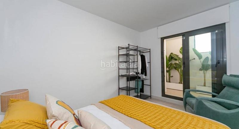 Foto 19563fa9-20b8-4b24-ac6d-015871711de4. Doppelhaus mit parking pool in Los Balcones-Los Altos Torrevieja