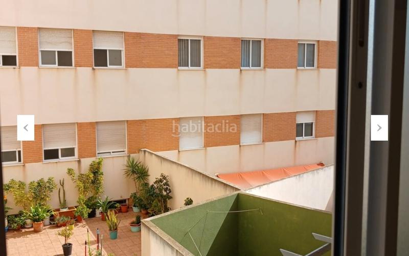 Foto 41ee2e4a-e509-4224-a56e-7204a8d2eec4. Flat in calle apolo 205 in Centro - Muelle Pesquero Torrevieja