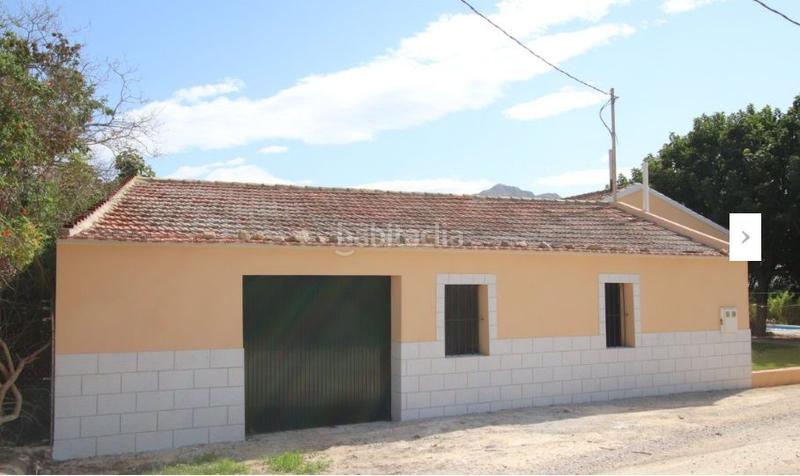 Foto e8dfd8c4-fc97-46eb-8bdb-a0142941bb2e. Finca rústica a Redován