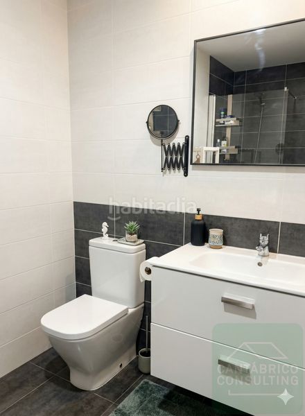 Foto 5f367bec-aef4-42c9-97c3-b981d2c78ac6. Piso en n/a en Ribadeo