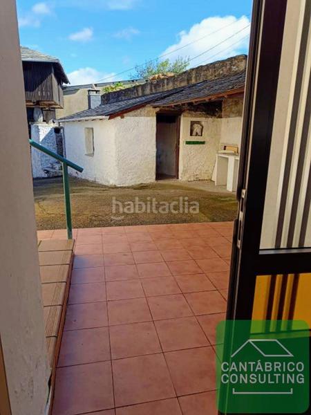 Foto f8d3793f-4d42-4bd5-8bad-67bc61a000b4. Masía en n/a 24 en Villayón