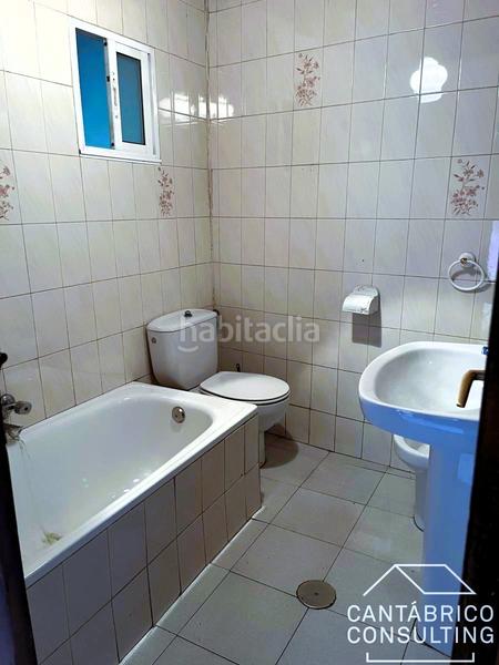Foto 49368460-5c12-4320-9db4-c3b73b392716. Casa a schiera con parcheggio in San Martín de Oscos