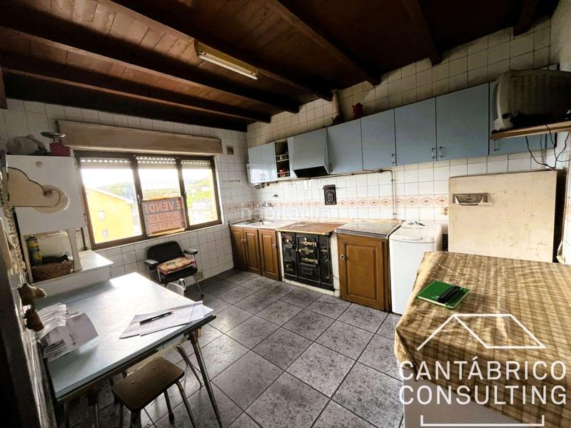 Foto 9bb44b37-16af-4769-bd44-906da7290160. Casa a schiera con parcheggio in San Martín de Oscos