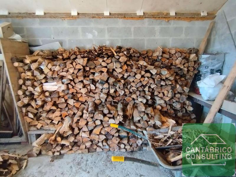 Foto 608a0cd2-ab2c-4601-9c87-5759c9b5a7b8. Casa in Boal