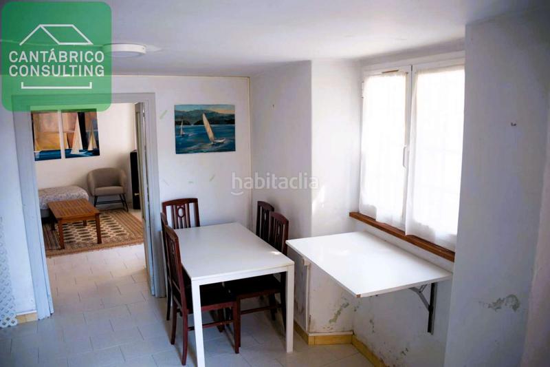 Foto d8f2f071-3a7a-4a6c-9aba-859fcc9f1011. Casa pareada en Castropol