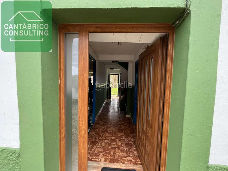 Foto 0d093a58-e899-4ace-8559-b7c70e4f251e. Casa en Castropol