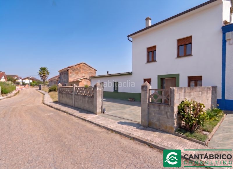 Foto 62273d95-c52f-4f62-b691-4fca725ab123. Casa en Castropol