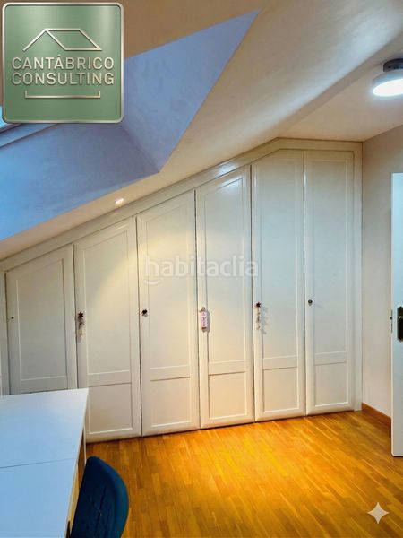 Foto dd9e4466-835d-46a4-8140-f3209dce8b2b. Duplex in n/a in Navia