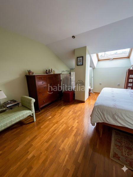 Foto df79f36c-dd3b-4f23-a54f-185d80cd47e1. Duplex in n/a in Navia