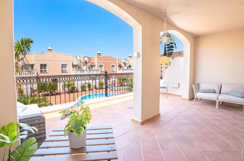 Foto 04ff8dc5-fe2e-4163-a2d8-801b4bc623d8. Dúplex en Arona pueblo Arona