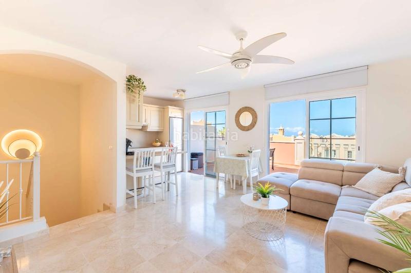 Foto 83f614f8-3fc1-41cd-a8fd-05bd812a63b5. Dúplex en Arona pueblo Arona