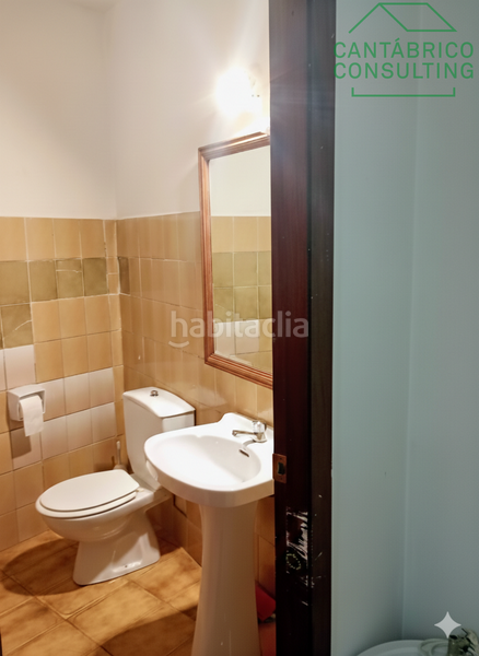 Foto 03893b91-81fa-4f35-8c71-786871c2053d. Local comercial en Navia