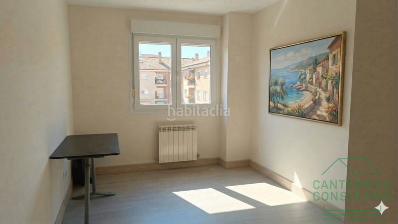 Foto 231f2464-6637-4155-a92b-a55203155cf1. Pis amb calefacció aparcament a Navia
