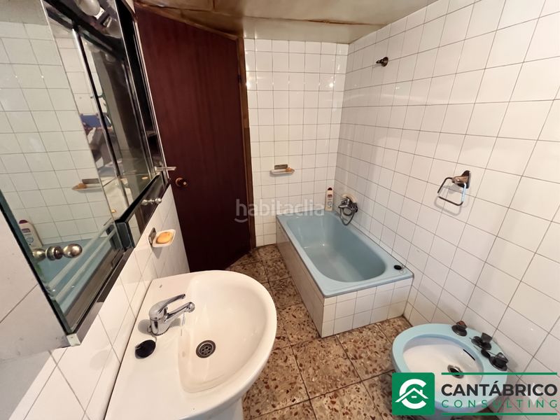 Foto 58e87e72-ff86-4220-b243-f0d8ce47e644. Casa a n/a 16 a Villayón