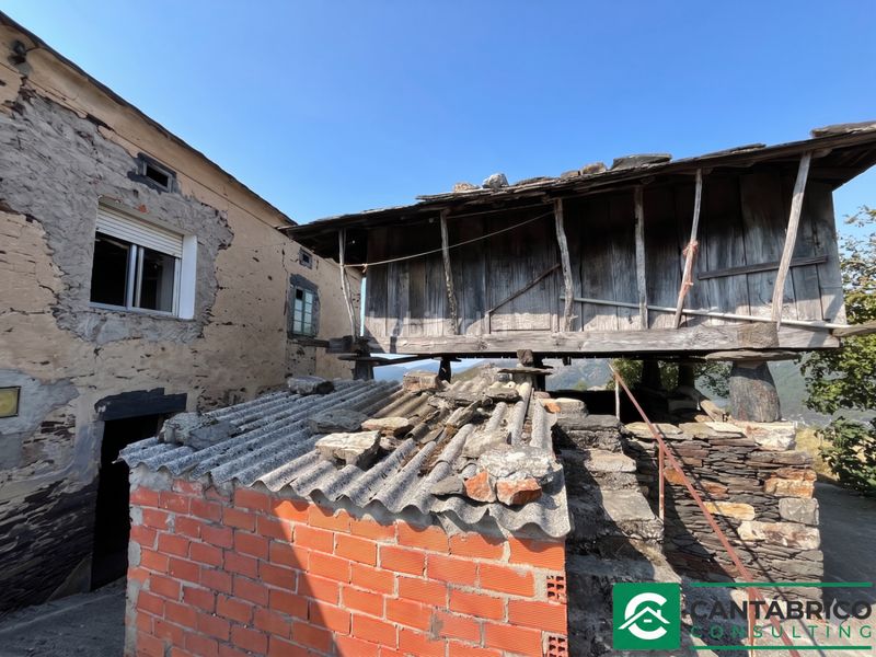 Foto a81b13b6-46da-463e-93f1-bd5805502ea9. Casa a n/a 16 a Villayón