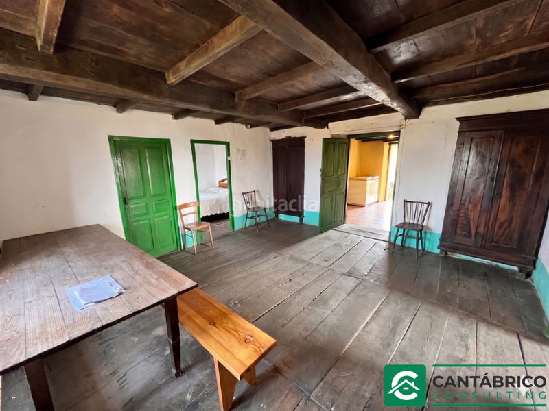 Foto aee2d99f-c729-432f-81f1-b285c6962503. Casa a n/a 16 a Villayón