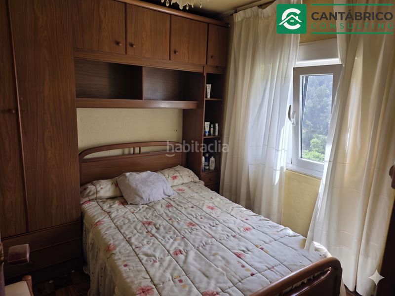 Foto 85910b30-6822-425a-93f4-0145322df826. Casa amb aparcament a Villayón