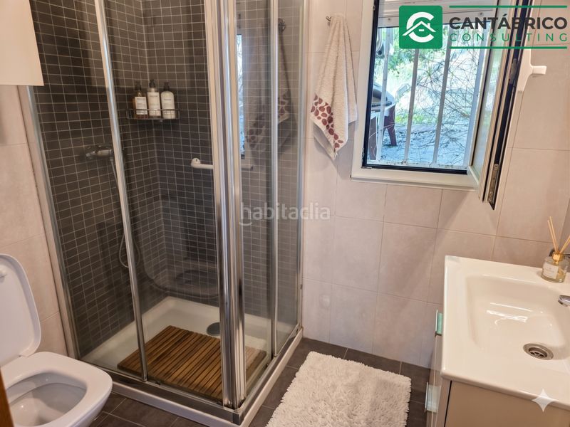 Foto a262dfbb-4c34-4f86-8b38-df0849a0f6dc. Casa amb aparcament a Villayón