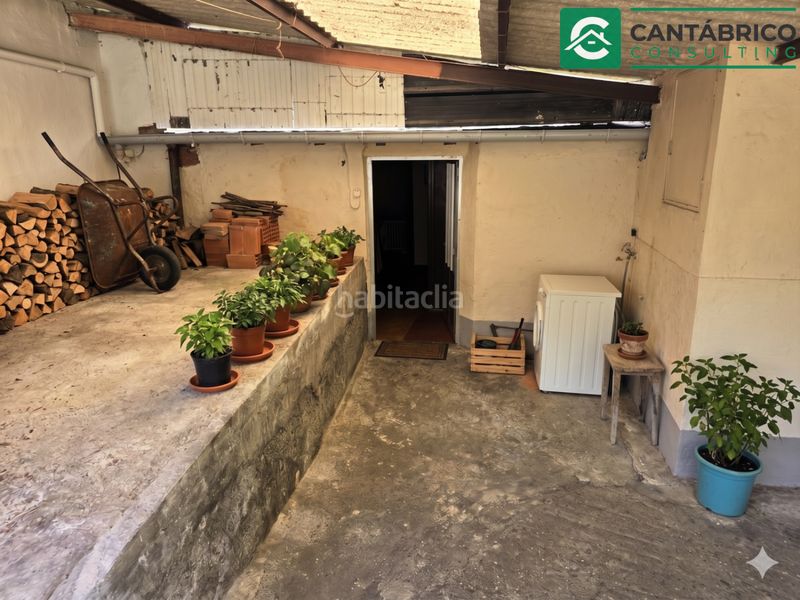 Foto c58cd4b6-565a-475a-ba0f-01c93f7f9f0f. Casa amb aparcament a Villayón
