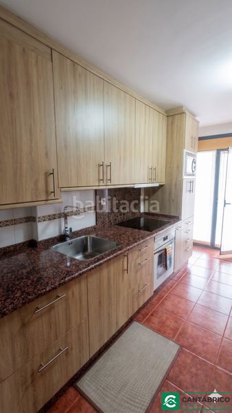 Foto 41c638de-9409-423b-a798-89016cfd897e. Pis a n/a a Navia