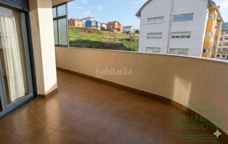 Foto 5c80edd2-1caa-439f-956d-5aeb13aa42bd. Pis a n/a a Navia