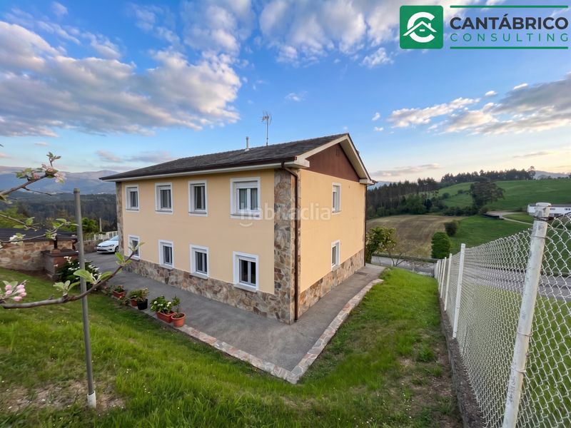 Foto b802ee6f-f42e-43ac-a9e8-78a6244546ba. Maison dans n/a dans Navia