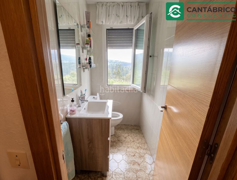 Foto dd264079-4c61-45c1-8bee-1aaada223999. Maison dans n/a dans Navia