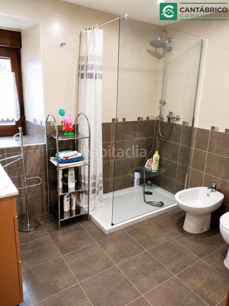 Foto da47a247-758d-4691-8da9-31078ae7bec9. Casa a n/a a Navia