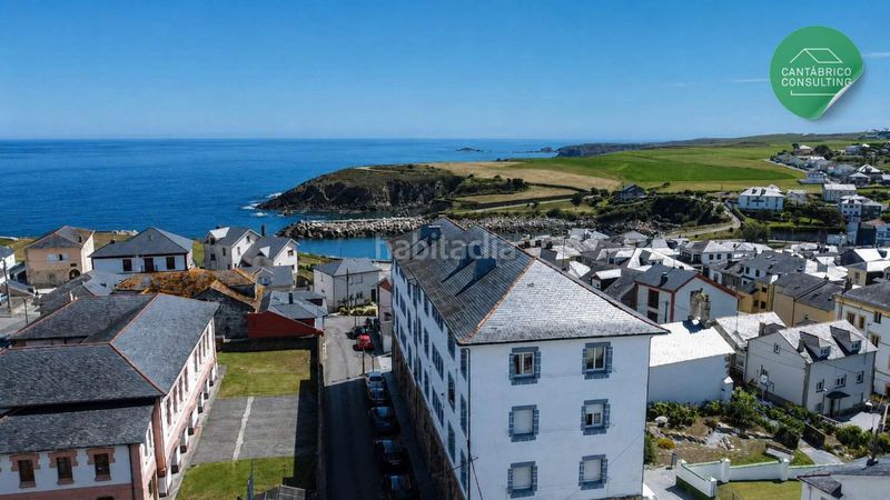 Foto 2d5adc18-ae8b-4ea5-b0f6-50e443e6ad41. Pis amb aparcament a Navia