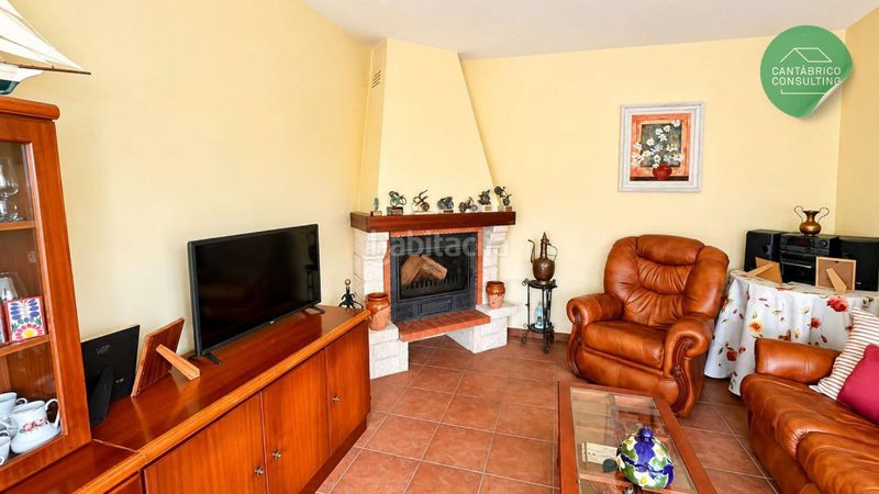 Foto 10f0fb40-f8ba-4852-954a-7e94a3a24f96. Chalet en Castropol