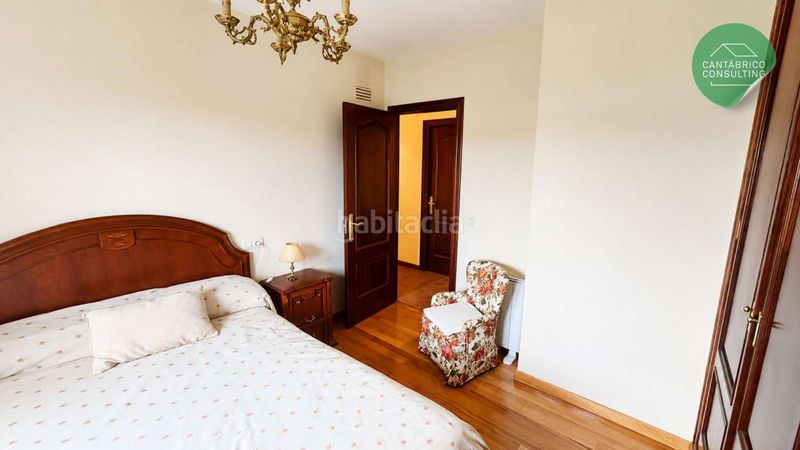 Foto 61dd8492-bf91-47e4-9aa3-56f24253681f. Chalet en Castropol