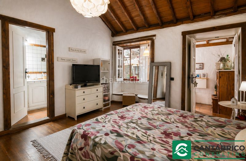 Foto 96bb03ff-b395-4980-b159-f44983ae6d9f. Casa aparellada a Guía de Isora interior Guía de Isora