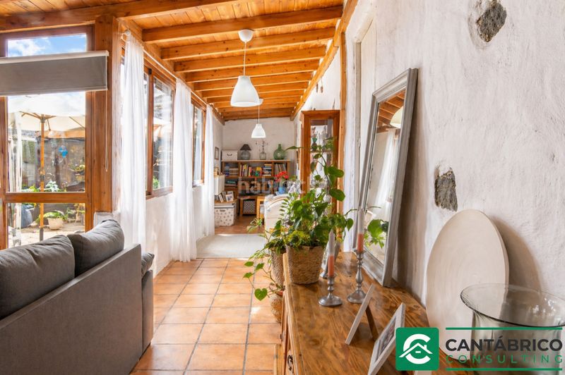 Foto f7419462-a554-49b1-b281-fa5f9c391844. Casa aparellada a Guía de Isora interior Guía de Isora